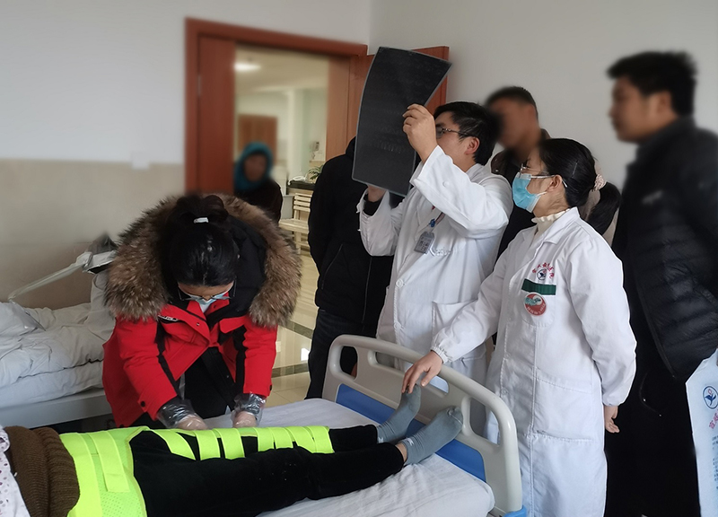 宣威云峰醫(yī)院 髖關(guān)節(jié)固定支具